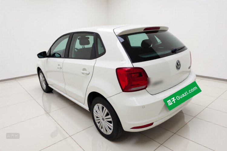 Volkswagen Polo 2016 car image #5