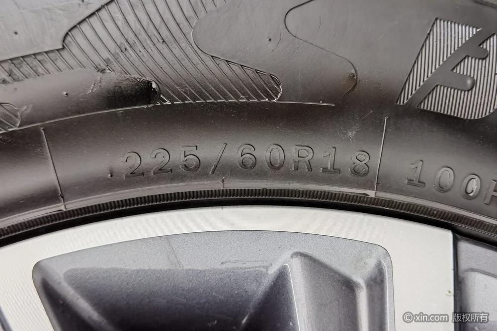 GEELY Vision X6 2020 car image #9