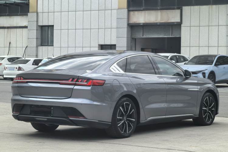 BYD Han 2021 car image #5