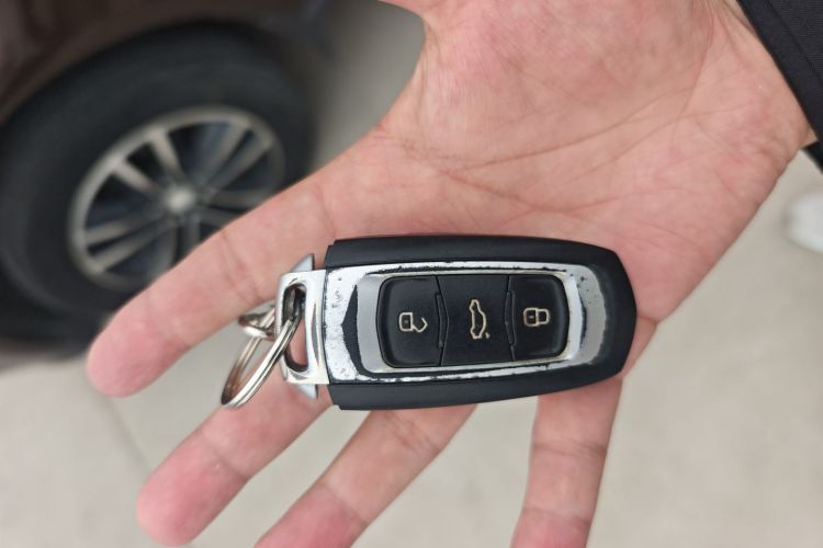 GEELY Vision X6 2019 imagem de carro #9