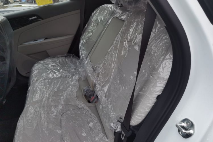 起亚 狮铂拓界 2025 汽车图片 #13