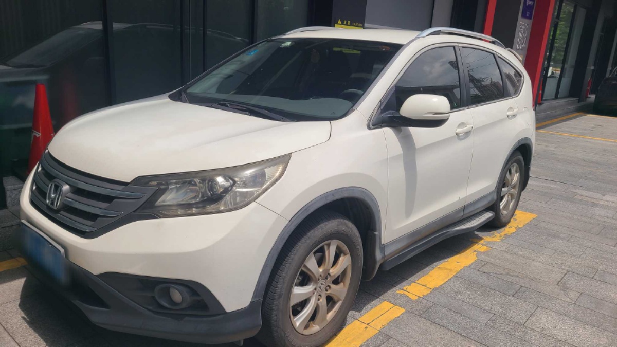 Honda CR-V 2013 Honda CR-V 2013 car image
