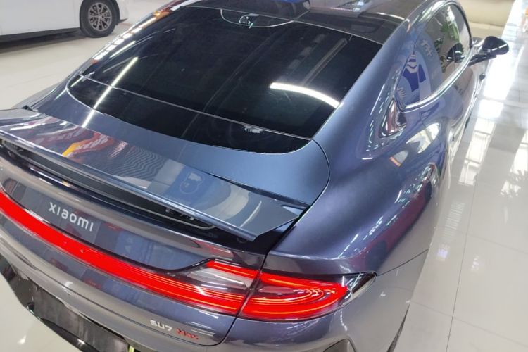 MI SU7 2024 image de voiture #7