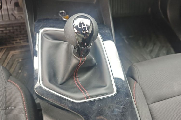 MG 5 2024 car image #16