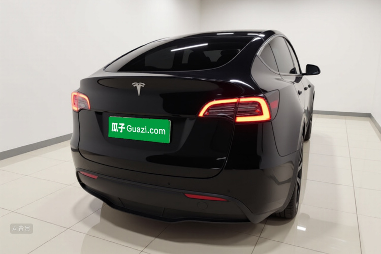 Tesla Model Y 2021 #6 Tesla Model Y 2021 car image #6