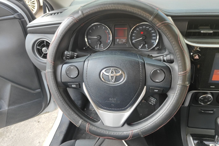 Toyota Corolla 2019 car image #11