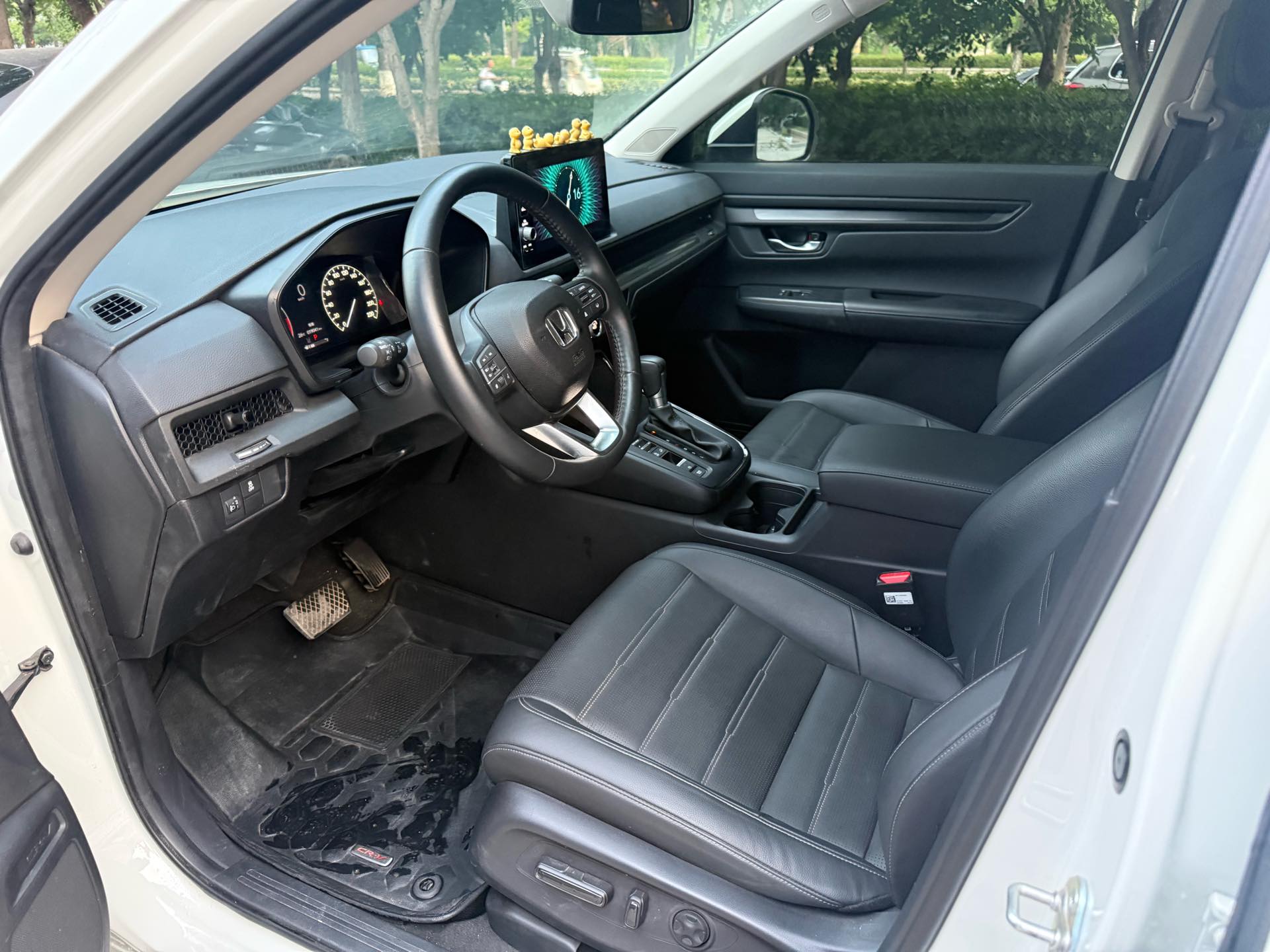 Honda CR-V 2024 car image #3