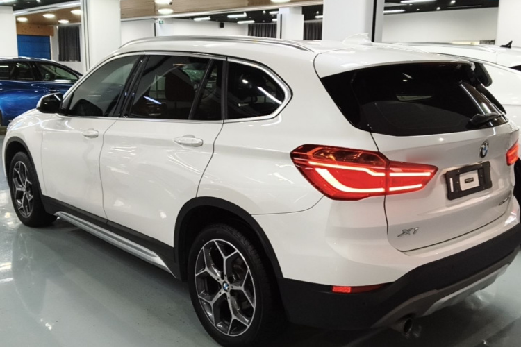 BMW X1 2018 #7 BMW X1 2018 car image #7