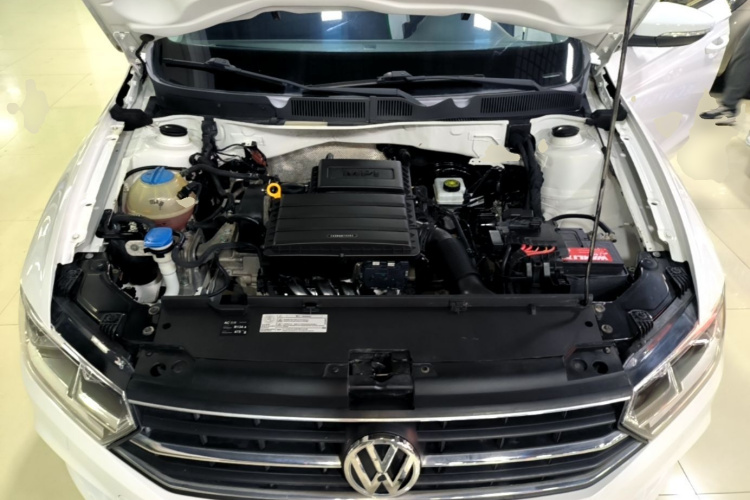 Volkswagen Bora 2017 #20 Volkswagen Bora 2017 car image #20
