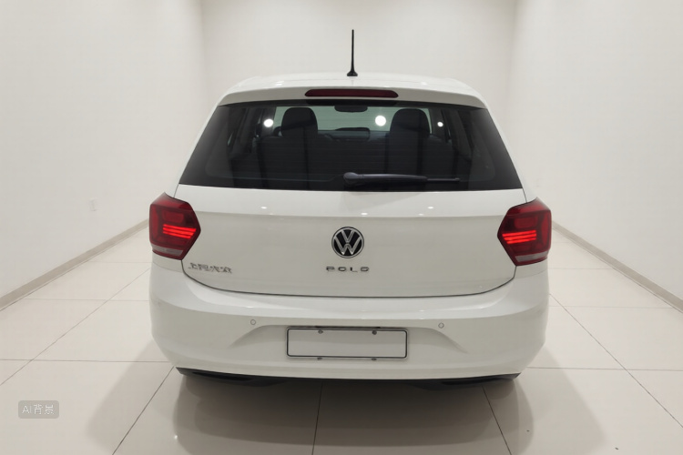 Volkswagen Polo 2022 car image #6