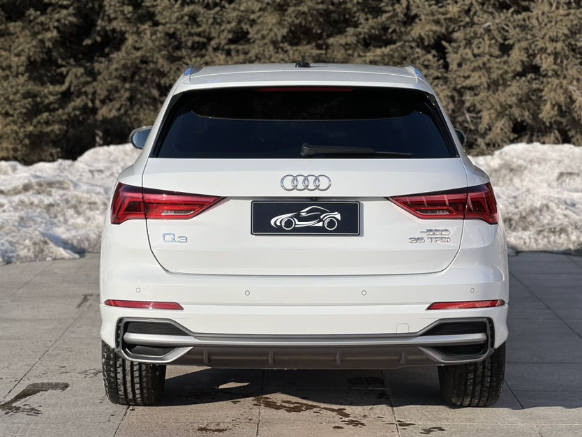 Audi Q3 2021 #5 Audi Q3 2021 car image #5