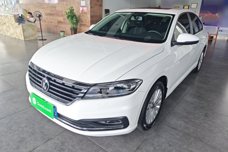 Volkswagen Lavida 2021 car image #2