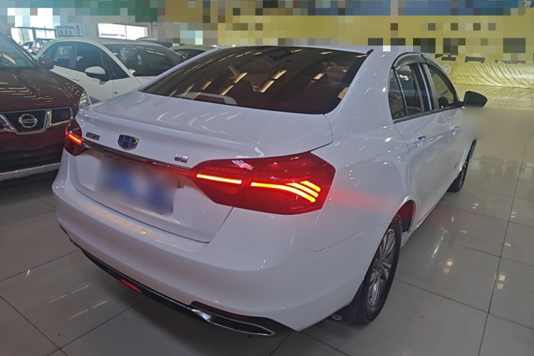 GEELY Emgrand 2018 car image #7
