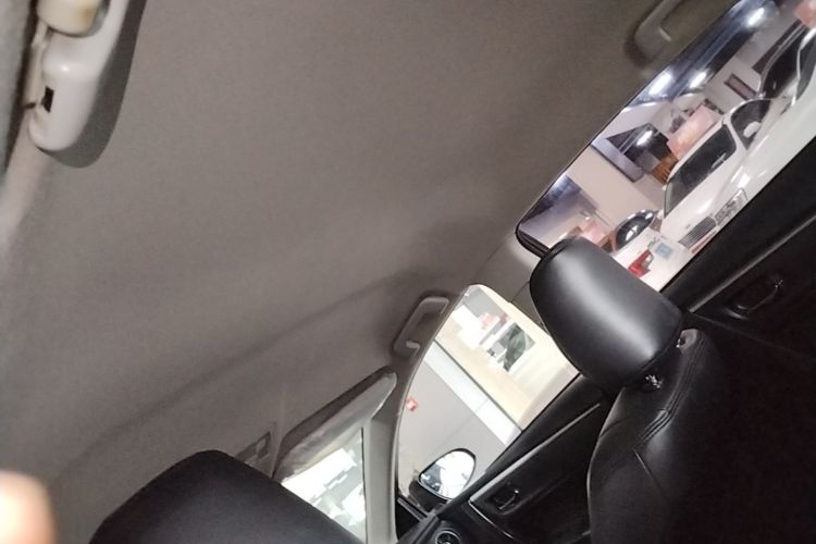 Toyota Corolla 2019 car image #18