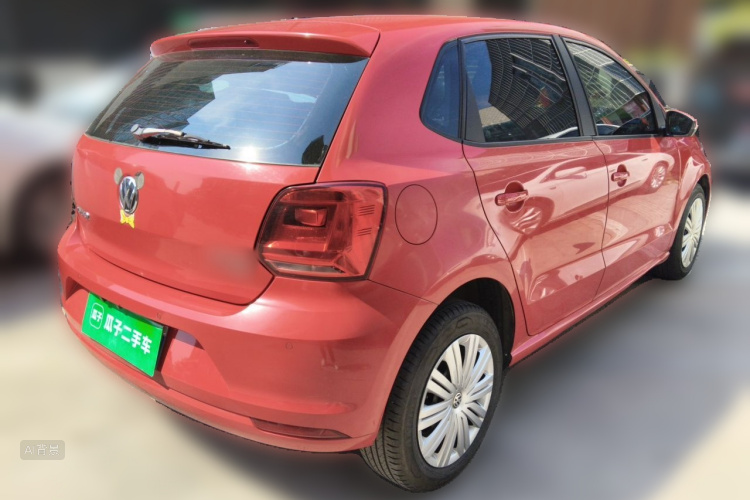 Volkswagen Polo 2016 car image #7
