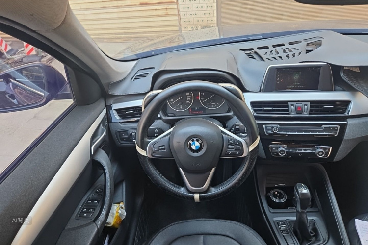 BMW X1 2018 car image #12