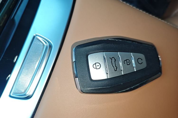 GEELY Boyue L 2025 #9 GEELY Boyue L 2025 immagine di auto #9