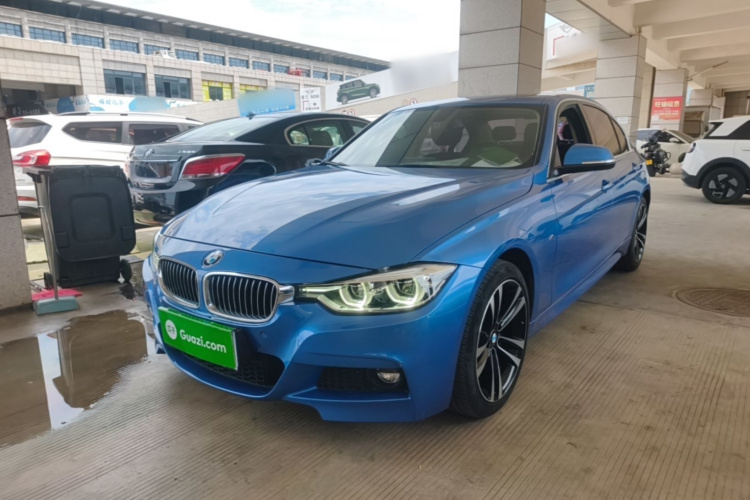 BMW 3 Series 2019 #2 BMW 3 Series 2019 car image #2