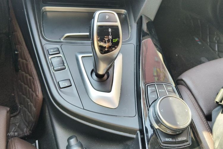 BMW 3 Series 2019 #16 BMW 3 Series 2019 car image #16