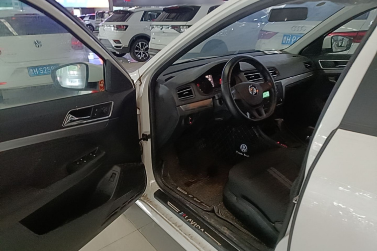 Volkswagen Lavida 2024 car image #16