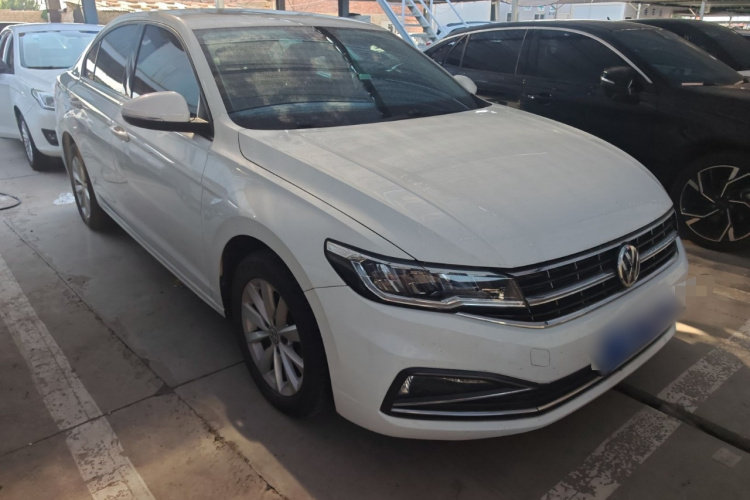 Volkswagen Bora 2019 #4 Volkswagen Bora 2019 car image #4
