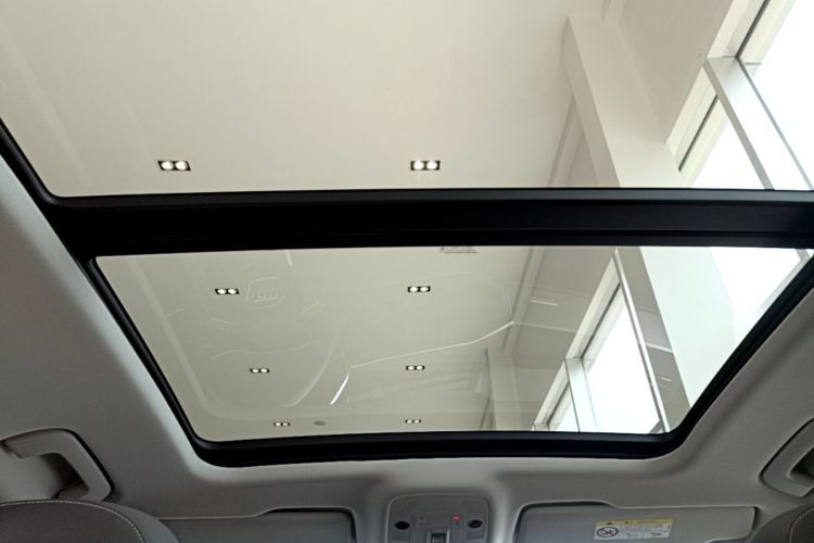 Audi Q3 2023 #18 Audi Q3 2023 immagine di auto #18