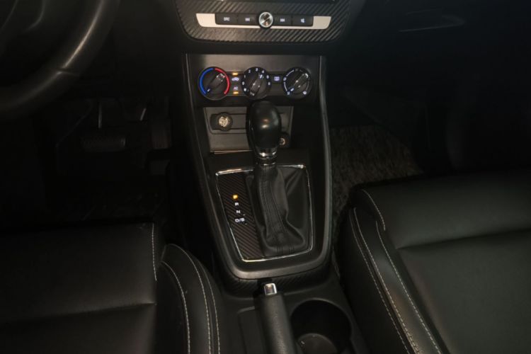 MG ZS 2019 #14 MG ZS 2019 car image #14