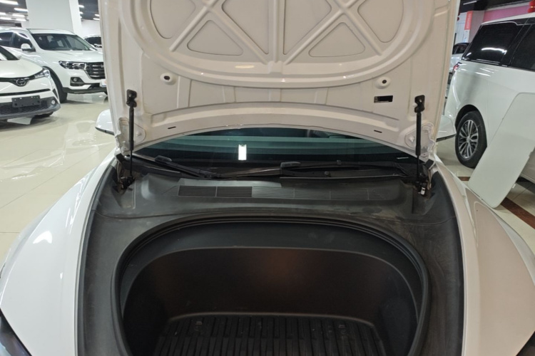 Tesla Model 3 2024 #22 Tesla Model 3 2024 car image #22