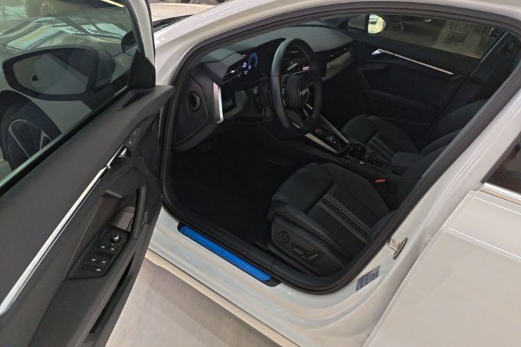 Audi A3 2024 immagine di auto #13