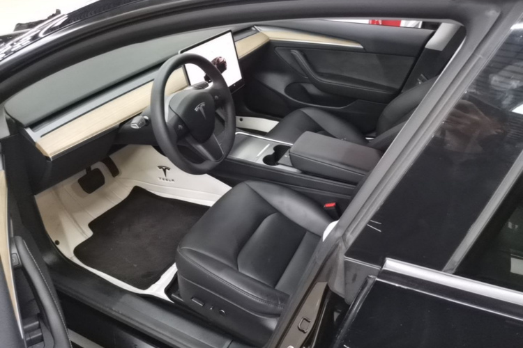 Tesla Model 3 2023 #16 Tesla Model 3 2023 car image #16