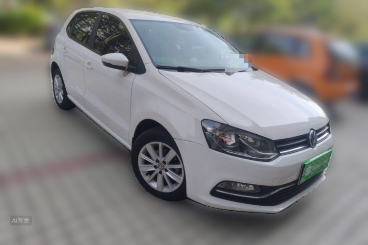Volkswagen Polo 2015 изображение автомобиля #4