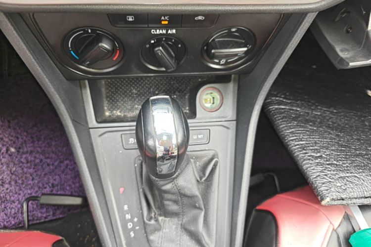 Volkswagen Lavida 2019 #16 Volkswagen Lavida 2019 car image #16