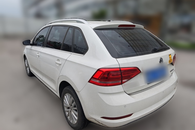 Volkswagen Santana 2018 car image #5