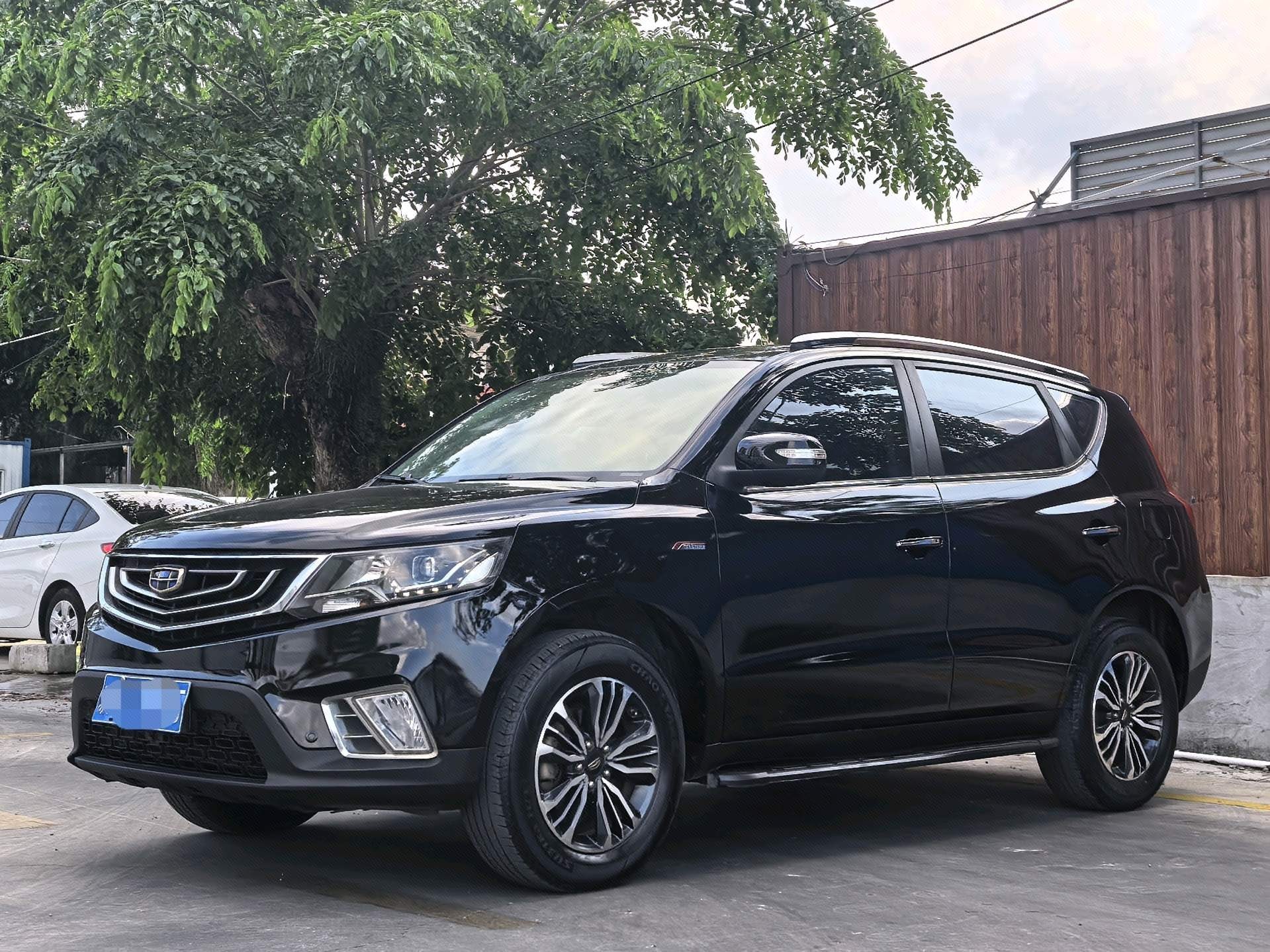 GEELY Vision X6 2017 car image 