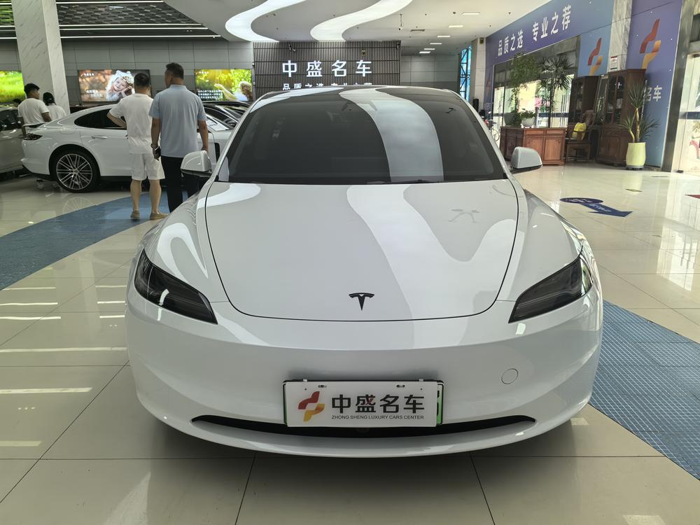 Tesla Model 3 2025 #2 Tesla Model 3 2025 car image #2