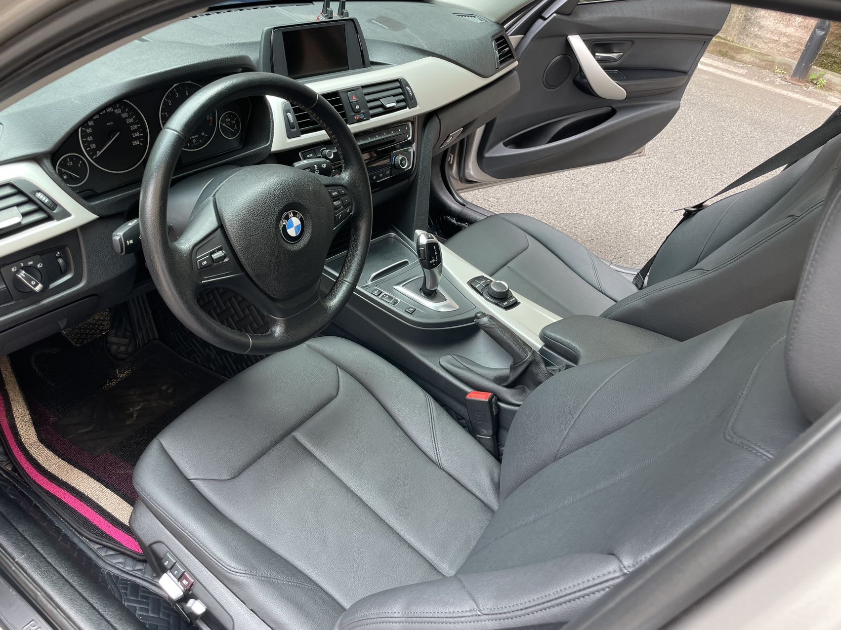 BMW 3 Series 2016 imagem de carro #5