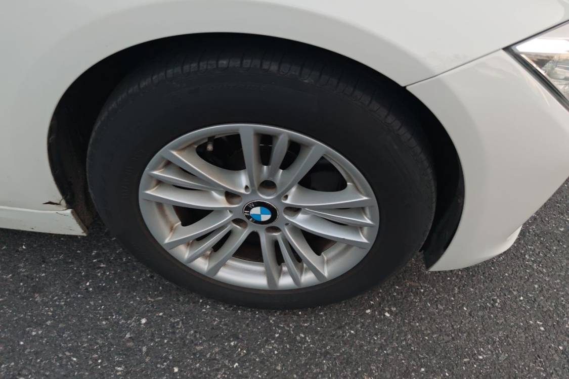 BMW 3 Series 2015 #9 BMW 3 Series 2015 car image #9