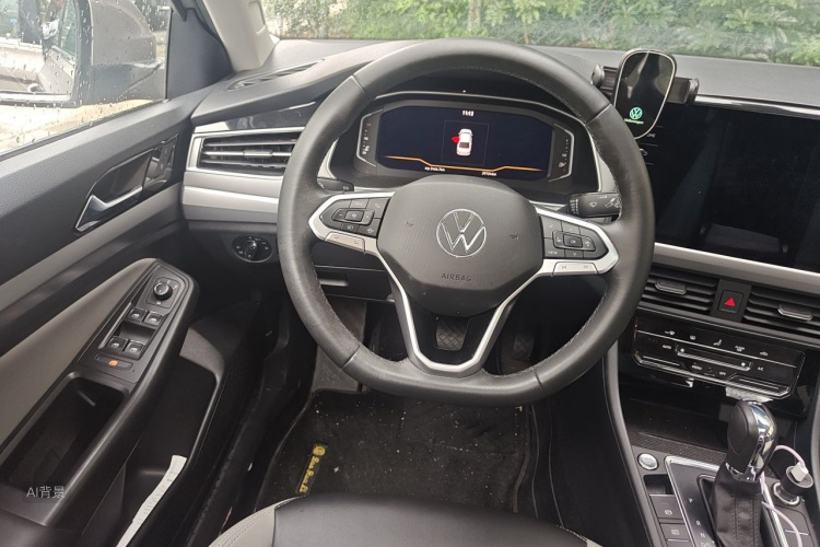 Volkswagen Bora 2024 car image #12