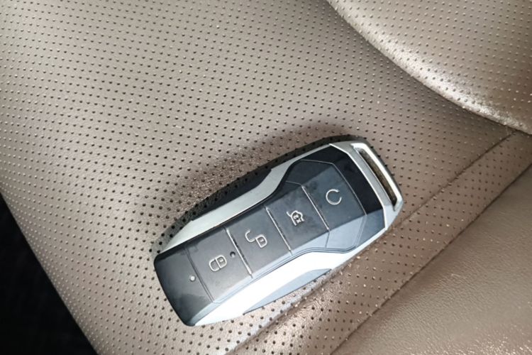 BYD Han 2021 car image #9