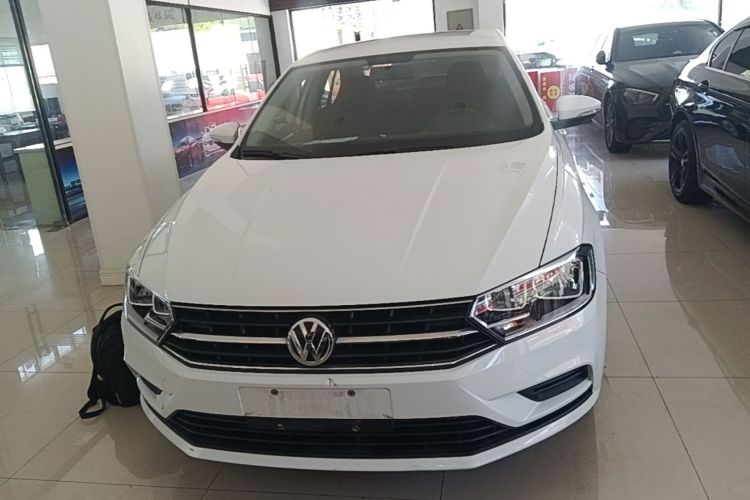 Volkswagen Bora 2022 car image #3