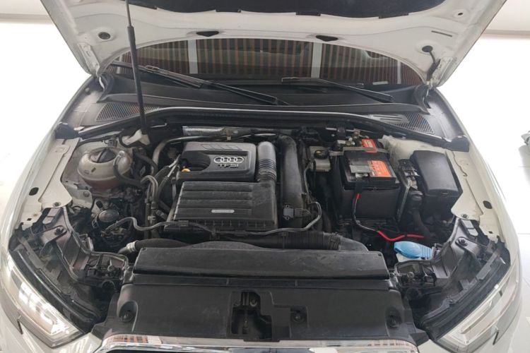 Audi A3 2020 car image #22
