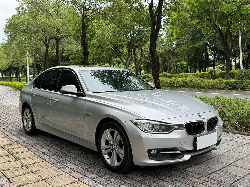 BMW 3 Series (Imported) 2012 car image #3