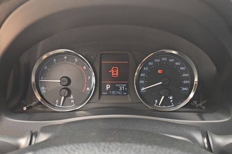Toyota Corolla 2018 car image #12