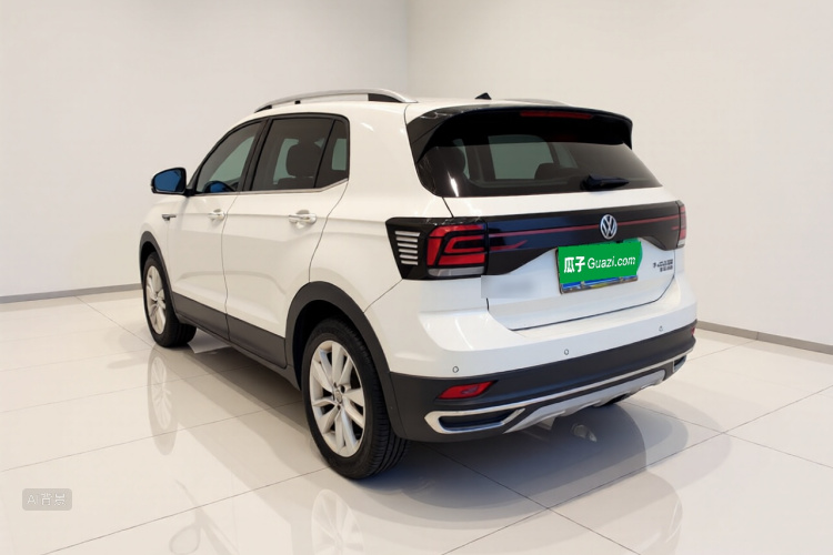 Volkswagen T-Cross 2020 #5 Volkswagen T-Cross 2020 immagine di auto #5
