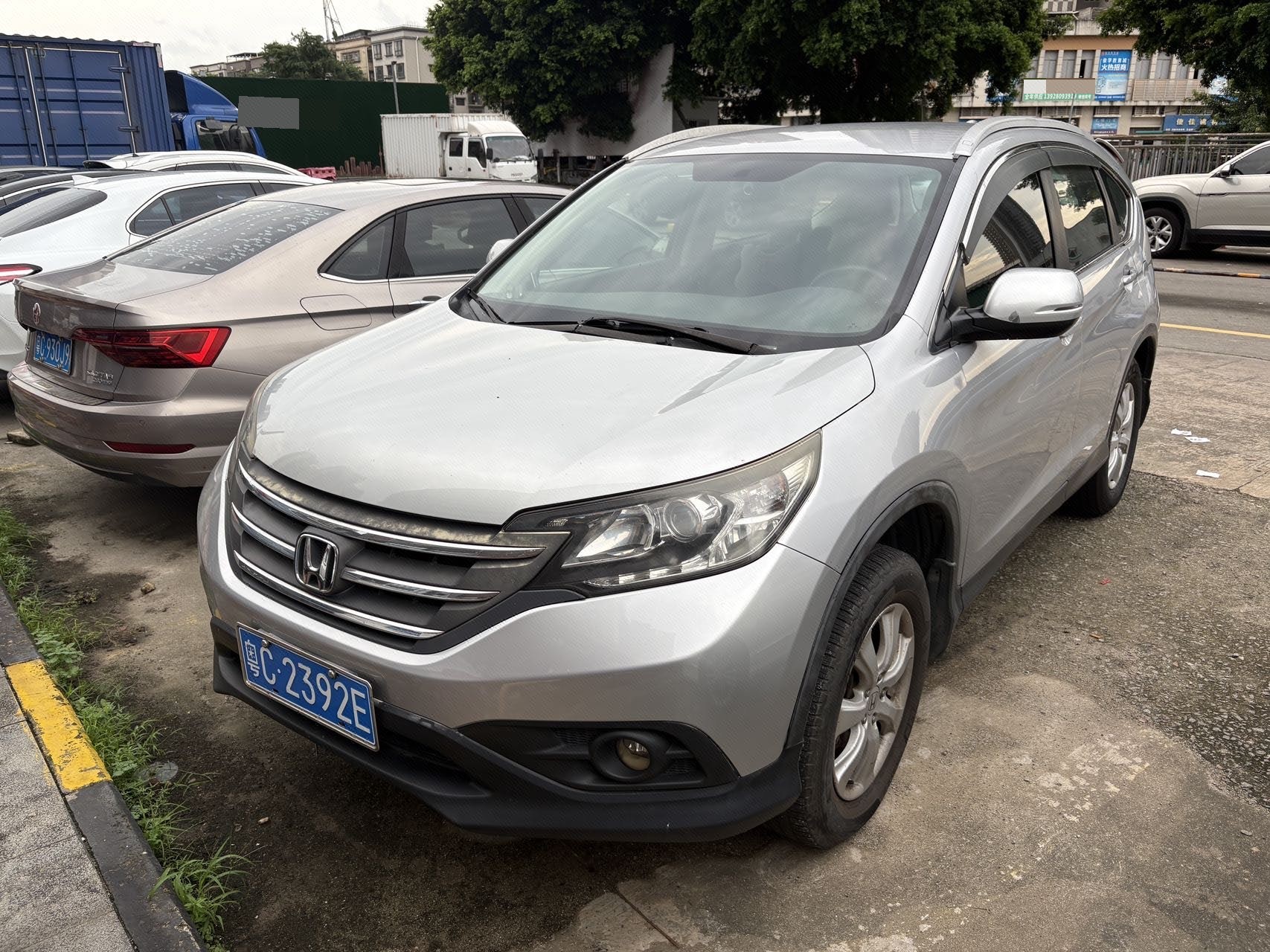 2012 car image 