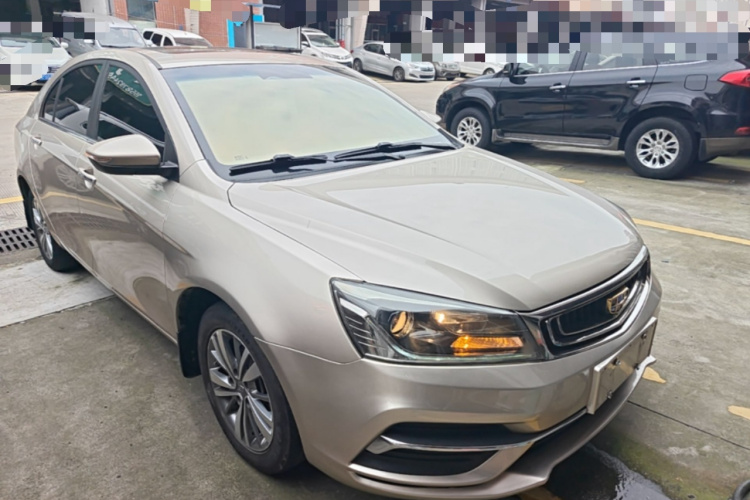 GEELY Emgrand 2018 #4 GEELY Emgrand 2018 صورة سيارة #4