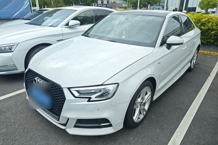 Audi A3 2018 #2 Audi A3 2018 car image #2