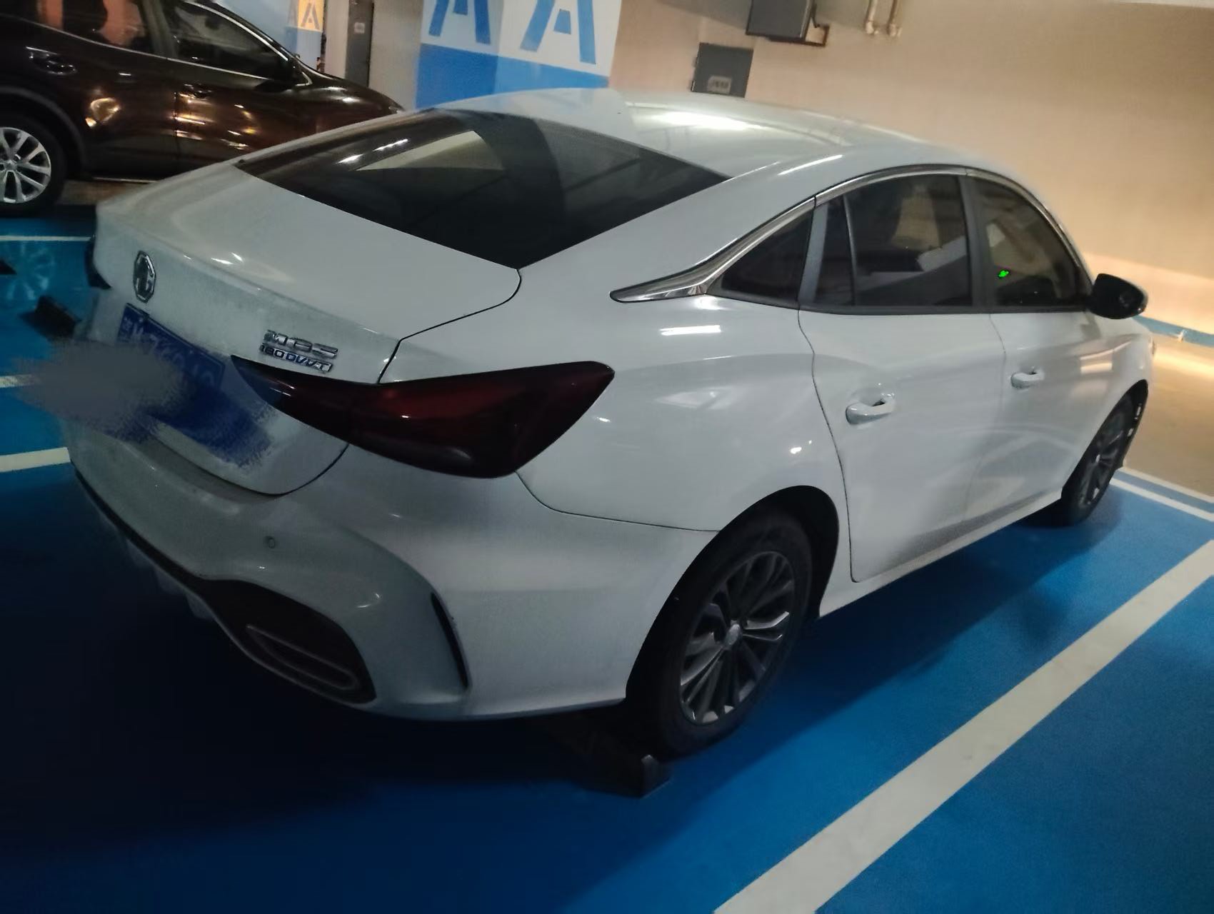 MG 5 2025 car image #2