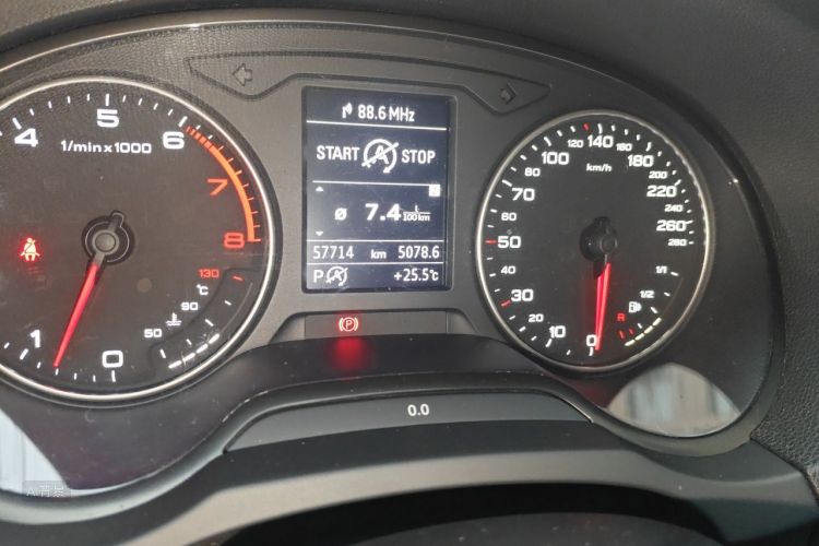 Audi A3 2015 car image #14