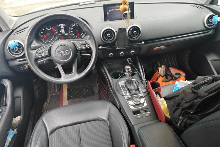 Audi A3 2020 car image #11